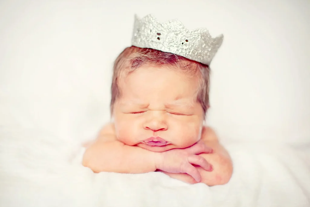 Baby names meaning Silver are linked to elegance, sophistication, and modernity.