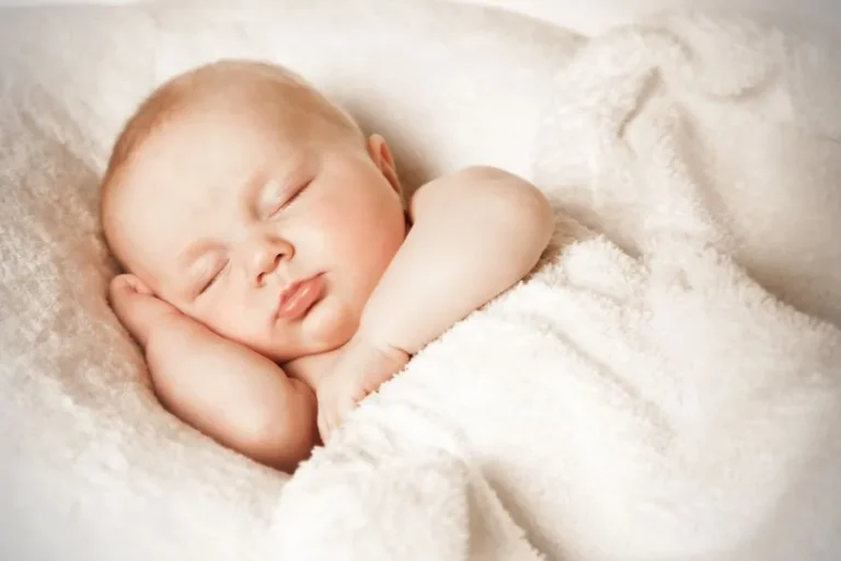 Nurturing Baby Sleeping, Is It Safe For A Baby To Sleep In A Pack-n-Play?