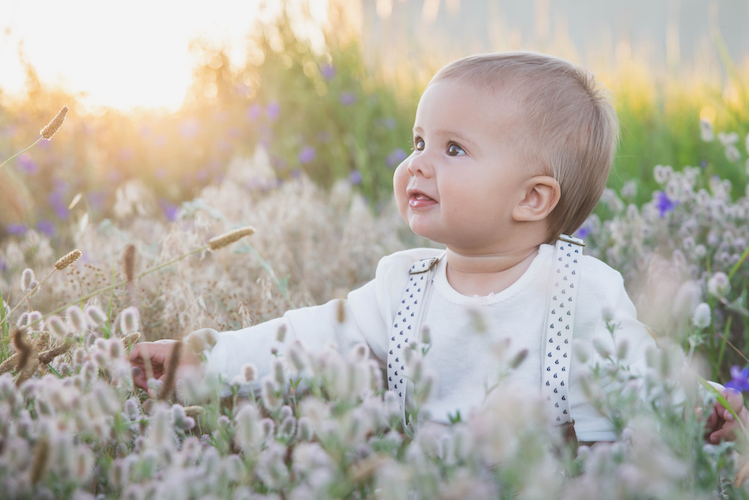 Angelic last names - Names with beauty from the heaven