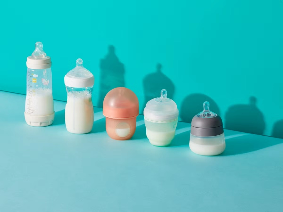 There are many types of baby bottles