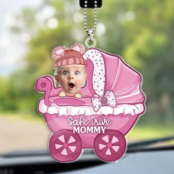 Personalized Acrylic Family Photo Car Ornament – A Unique Keepsake for Loved Ones