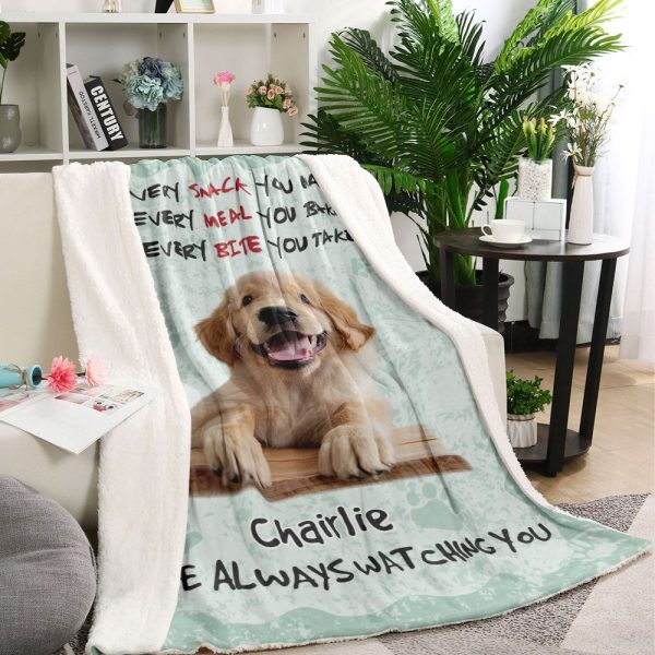 Personalized Pet Photo Blanket – The Perfect Gift for Cat and Dog Lovers